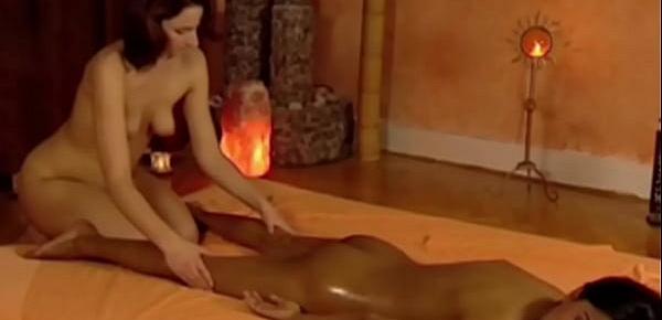  Women Love Intimate Massage Too